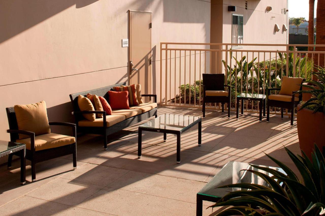 Hotel Courtyard By Marriott Santa Ana Orange County Exterior foto
